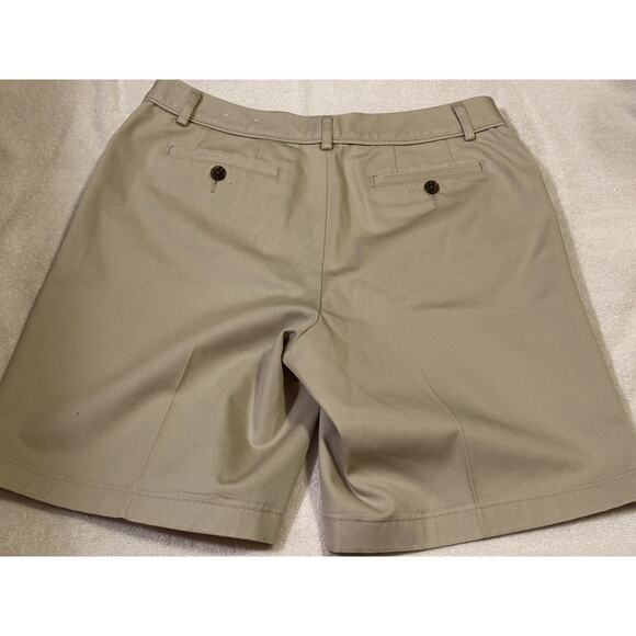 Eddie Bauer Women's Khaki Chino Shorts Size 4 - Picture 10 of 16